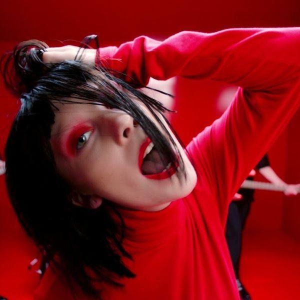 Pale Waves - Red.flac