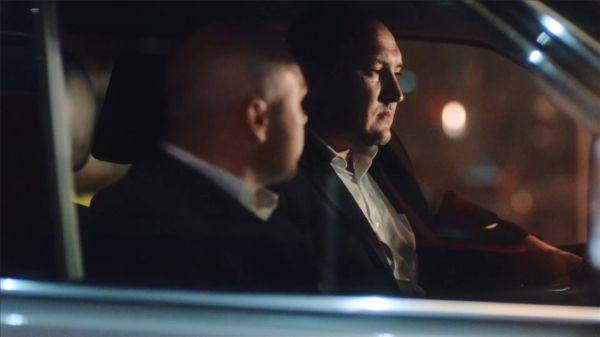 Джиган и Юлия Савичева - Любить больше нечем.mp4