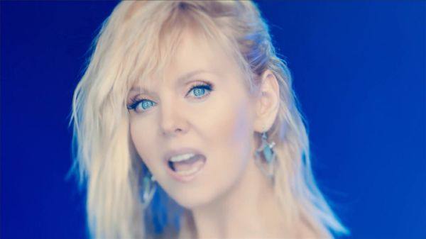 Валерия и Руслан Алехно- Сердце из стекла.mp4