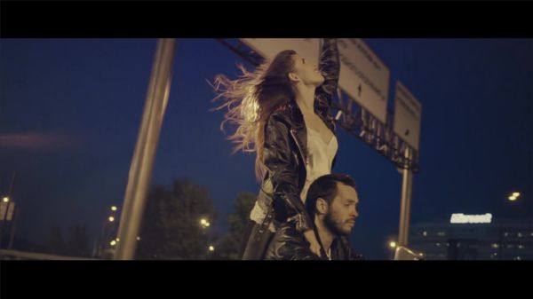 Elvira T- Поезда-самолёты.mp4