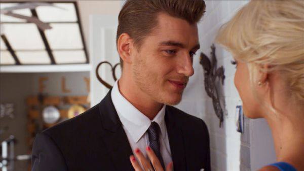 Алексей Воробьёв- Сумасшедшая.mp4