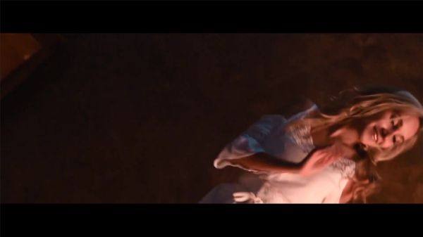 Женя Юдина & Dj Half - Не звони.mp4