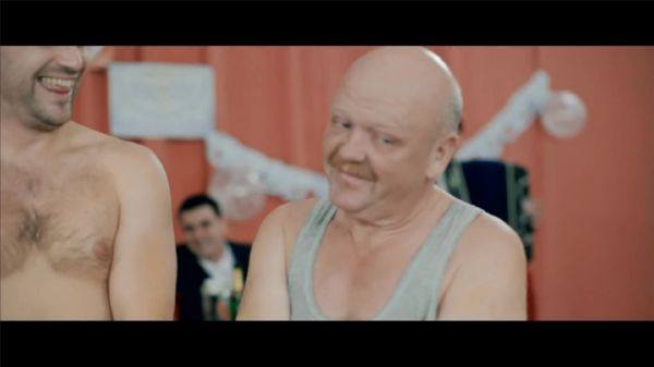 Илья Подстрелов (Oактор-2) - Женюсь.mp4