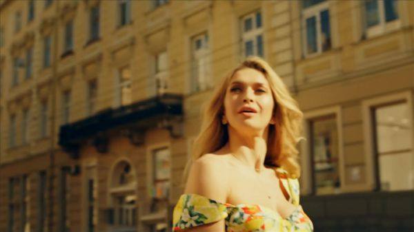 Вера Брежнева - Близкие люди.mp4