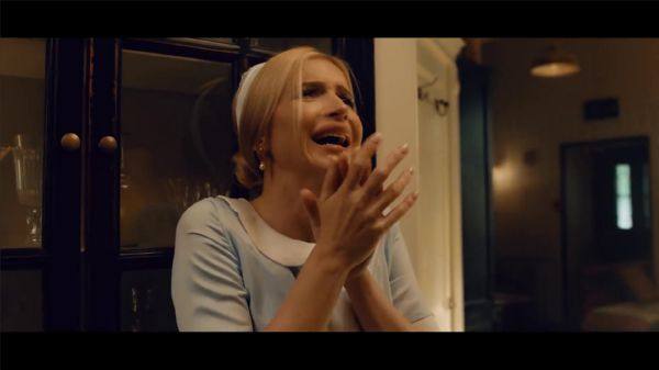 Юлия Михальчик - Девушка простая.mp4