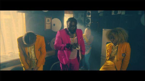 Dj Fresh vs Jay Fay feat. Ms Dynamite- Dibby dibby sound.mp4