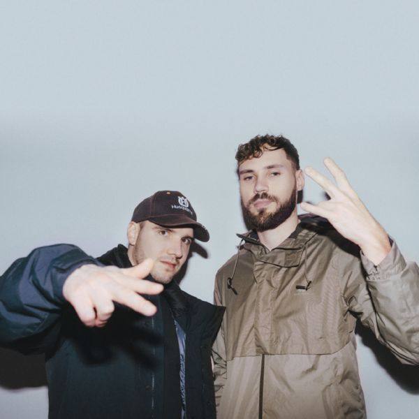 Chari, Yufka - Oben.flac