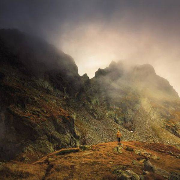 URTH - Shadow of the Torturer